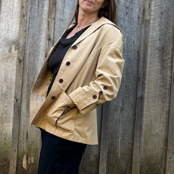 Women's Tan Button-Up Jacket - Picture 4 of 15